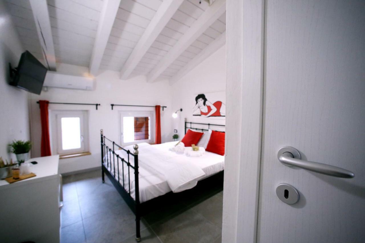 Hotel Ermi Sona Exteriér fotografie